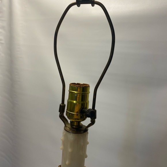 Elegant Gold Table Lamp brass vintage Regency style. No lampshade - Picture 3 of 16